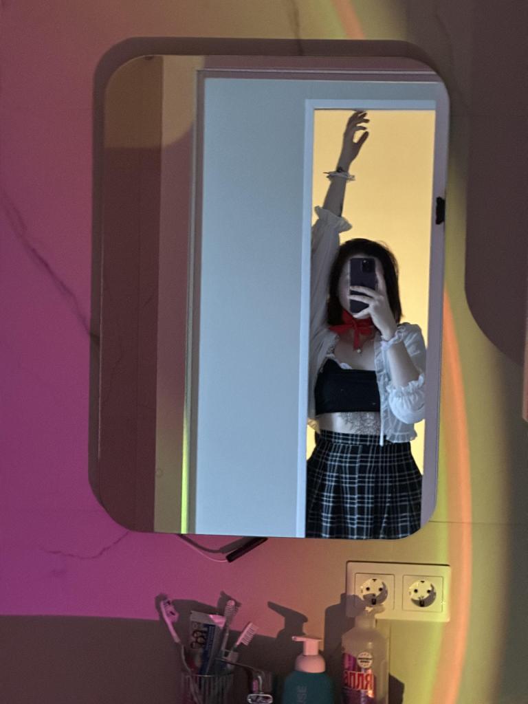 Содержанка Аня 21 год желает познакомиться