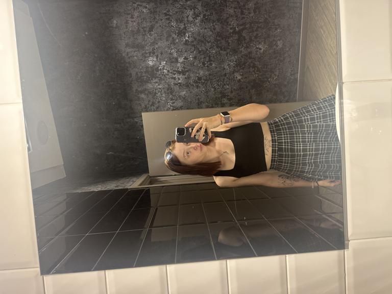 Содержанка Аня 21 год желает познакомиться