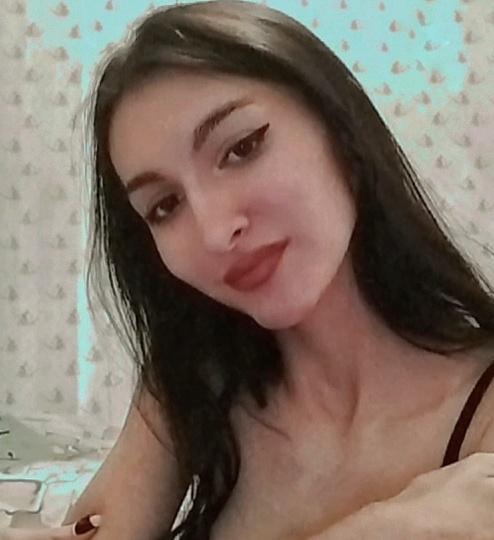 Содержанка Яна 19 лет желает познакомиться