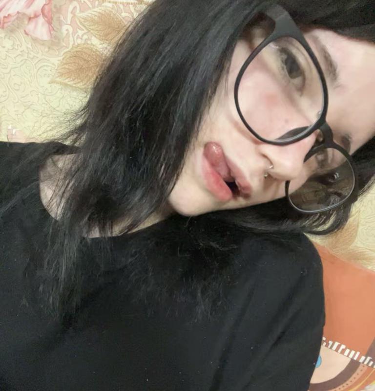 Содержанка Diana_kotKet112 18 лет желает познакомиться