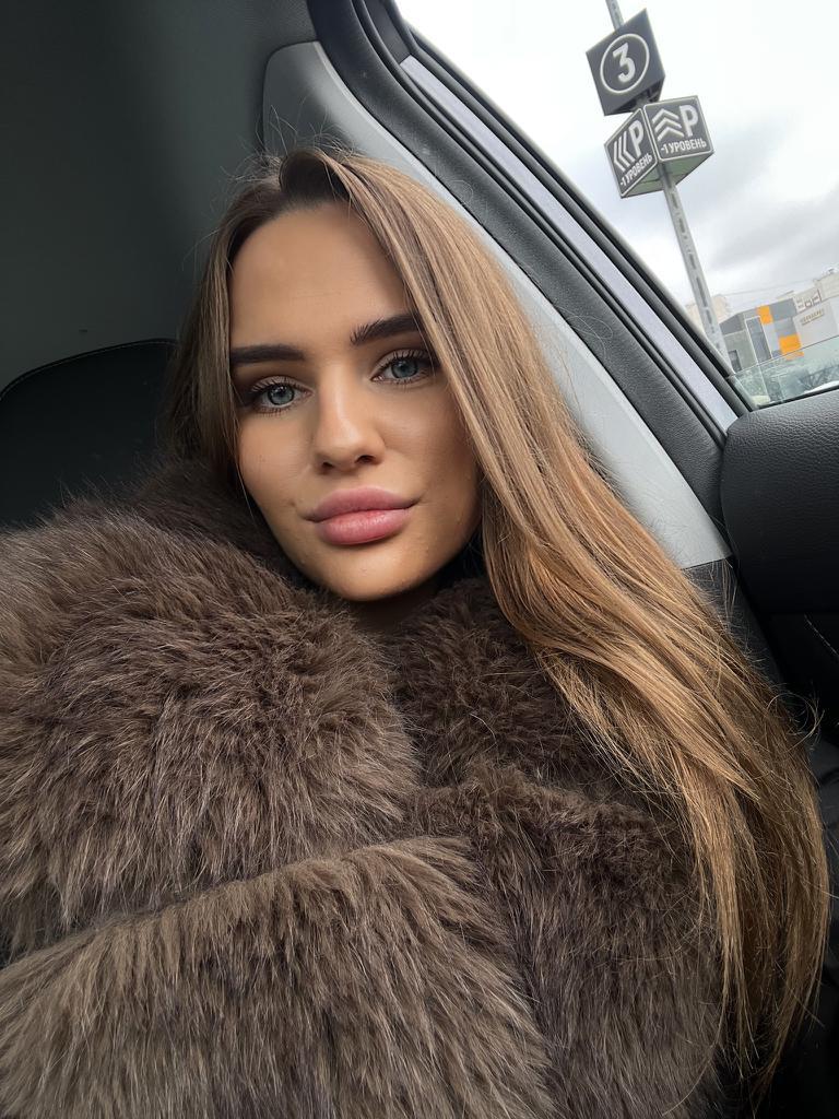 Содержанка Алиса 22 года желает познакомиться