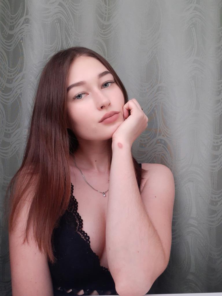 Содержанка Анастасия 18 лет желает познакомиться