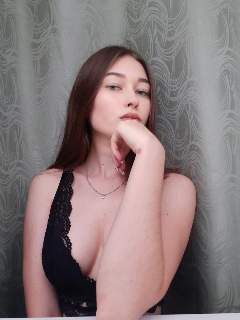 Содержанка Анастасия 18 лет желает познакомиться