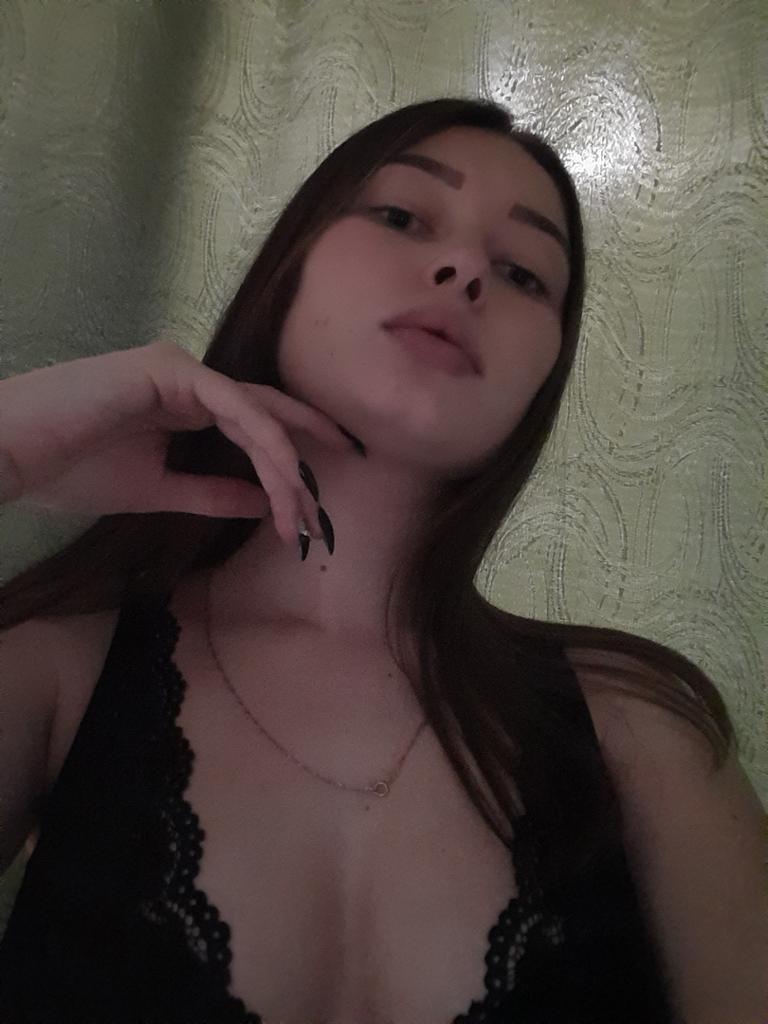 Содержанка Анастасия 18 лет желает познакомиться