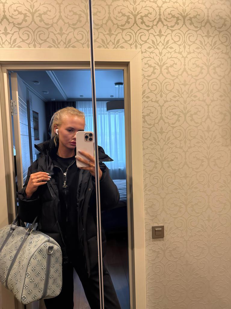 Содержанка Анастасия 23 года желает познакомиться