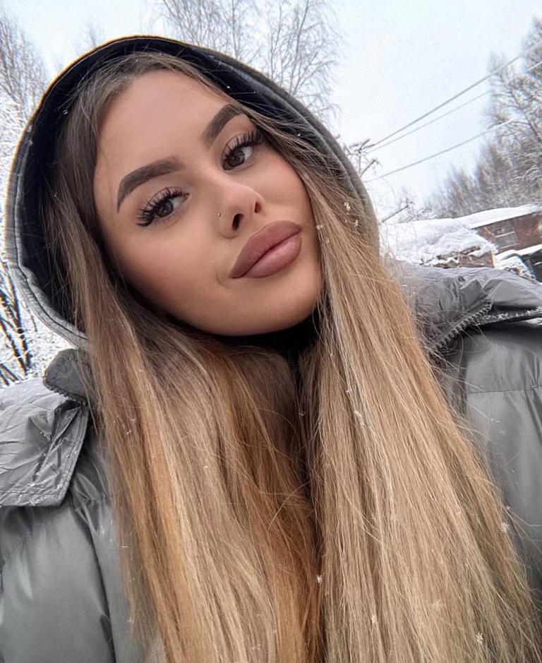 Содержанка Анна 21 год желает познакомиться