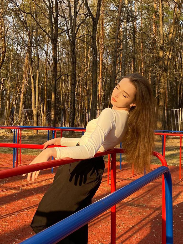 Содержанка Дарья 21 год желает познакомиться