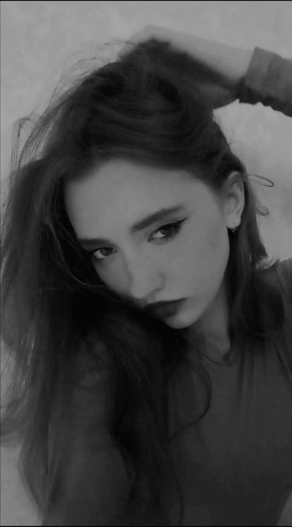 Содержанка Дарья 21 год желает познакомиться