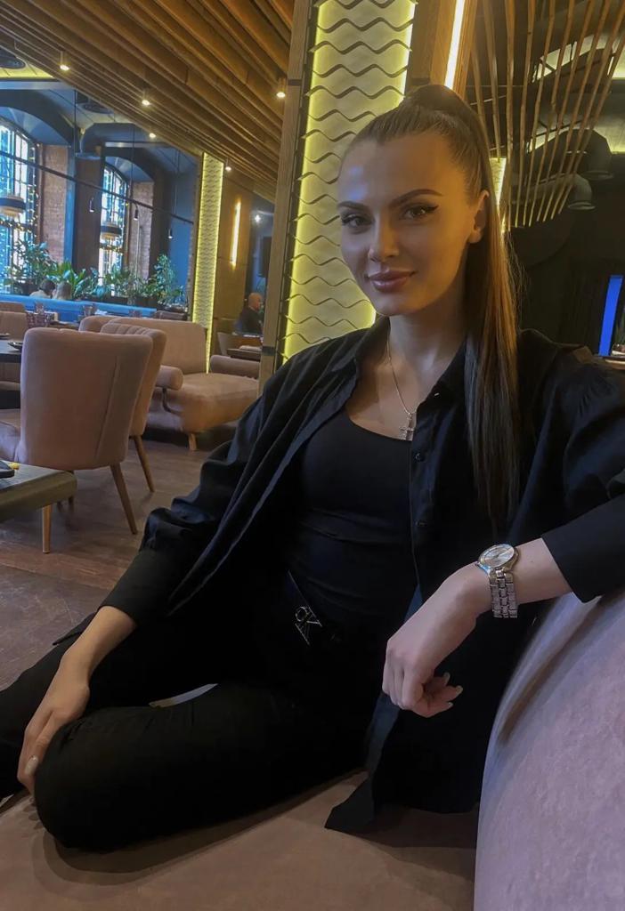 Содержанка Ди 32 года желает познакомиться