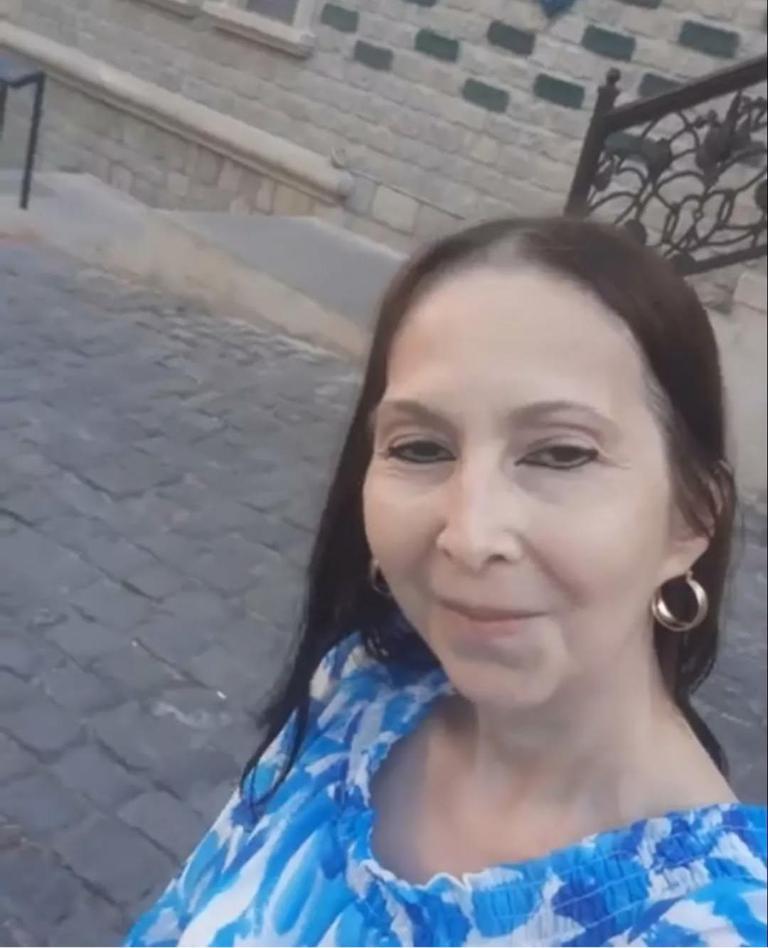 Содержанка Esmi 44 года желает познакомиться