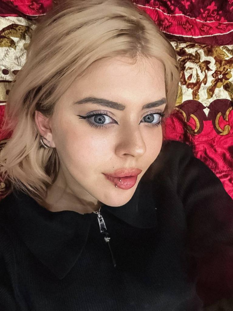 Содержанка Ева 24 года желает познакомиться