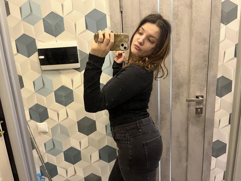 Содержанка Juliette 27 лет желает познакомиться