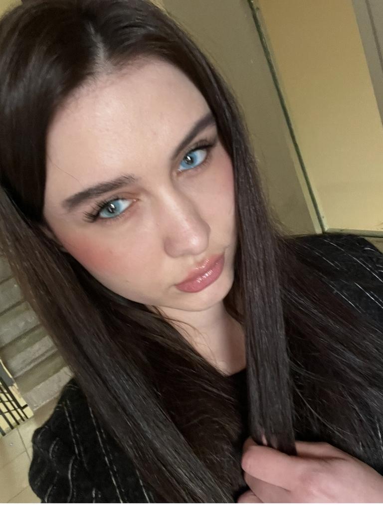 Содержанка Ника 25 лет желает познакомиться