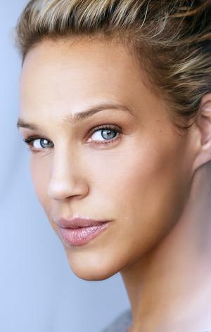 Содержанка Olivia 51 год желает познакомиться