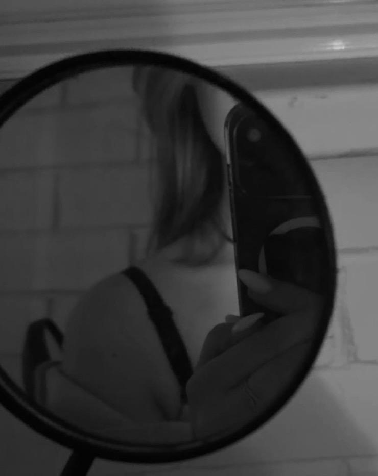 Содержанка specter  20 лет желает познакомиться