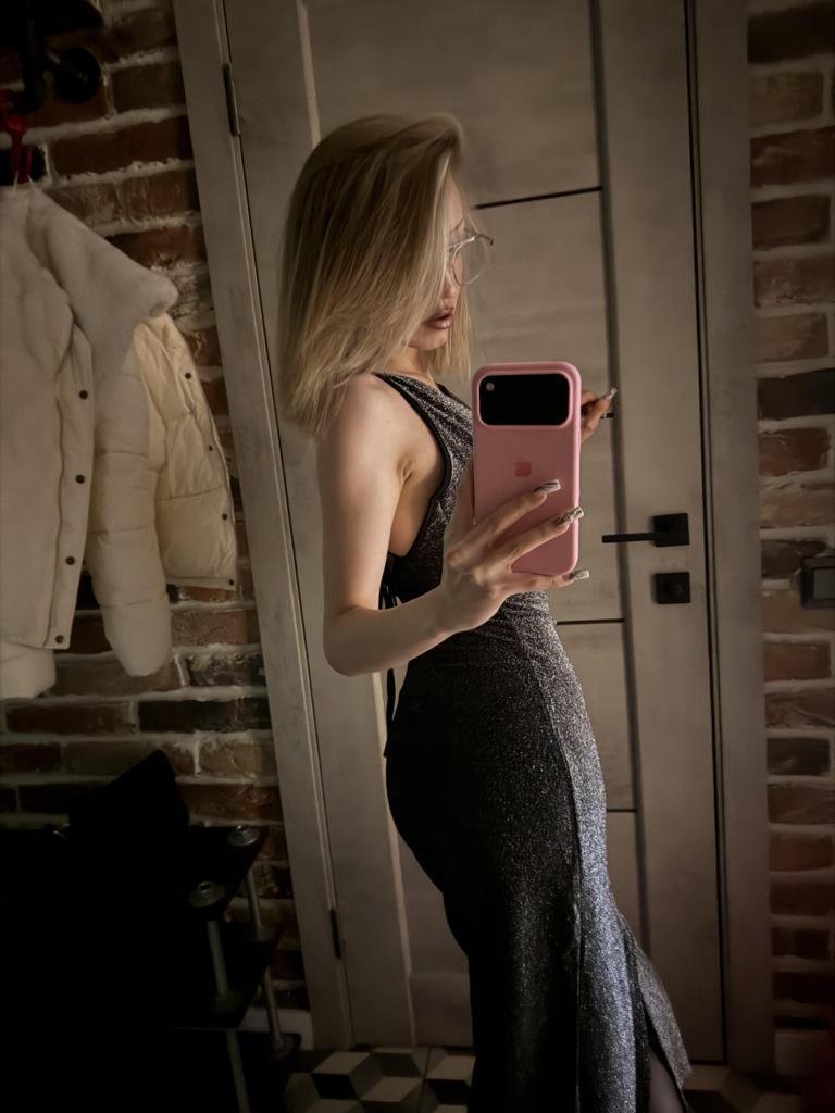 Содержанка Виктория  23 года желает познакомиться