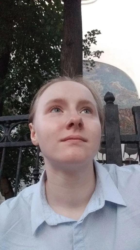 Содержанка Юля  20 лет желает познакомиться
