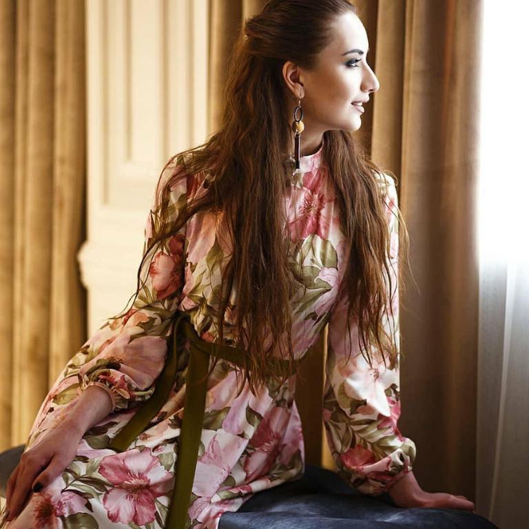 Содержанка Zarina 27 лет желает познакомиться