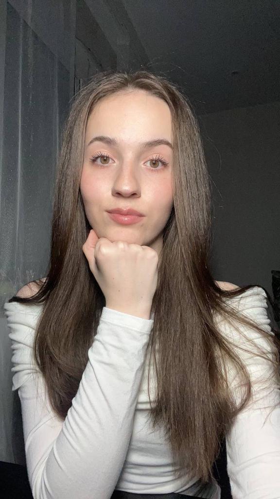 Содержанка Елизавета 19 лет желает познакомиться
