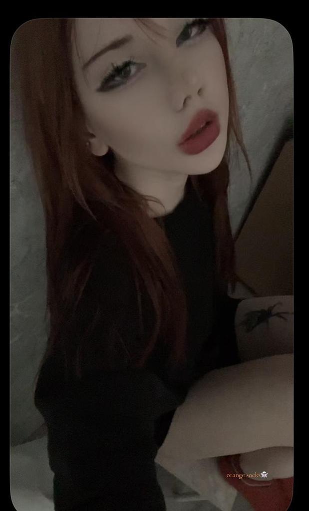 Содержанка Дарья 18 лет желает познакомиться