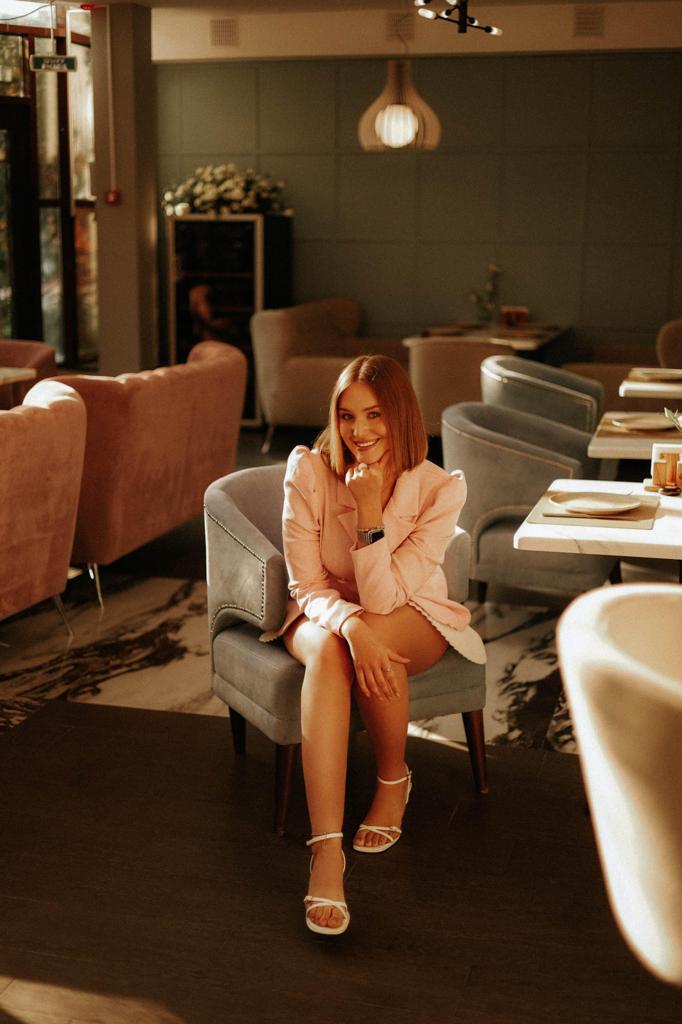 Содержанка Вероника 18 лет желает познакомиться