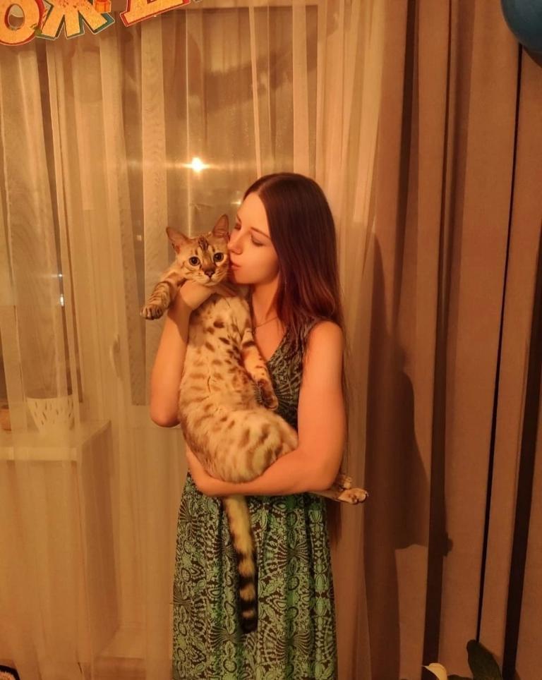 Содержанка Виктория 21 год желает познакомиться