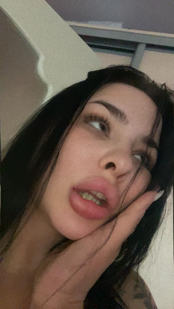 Содержанка Kkkk 25 лет желает познакомиться