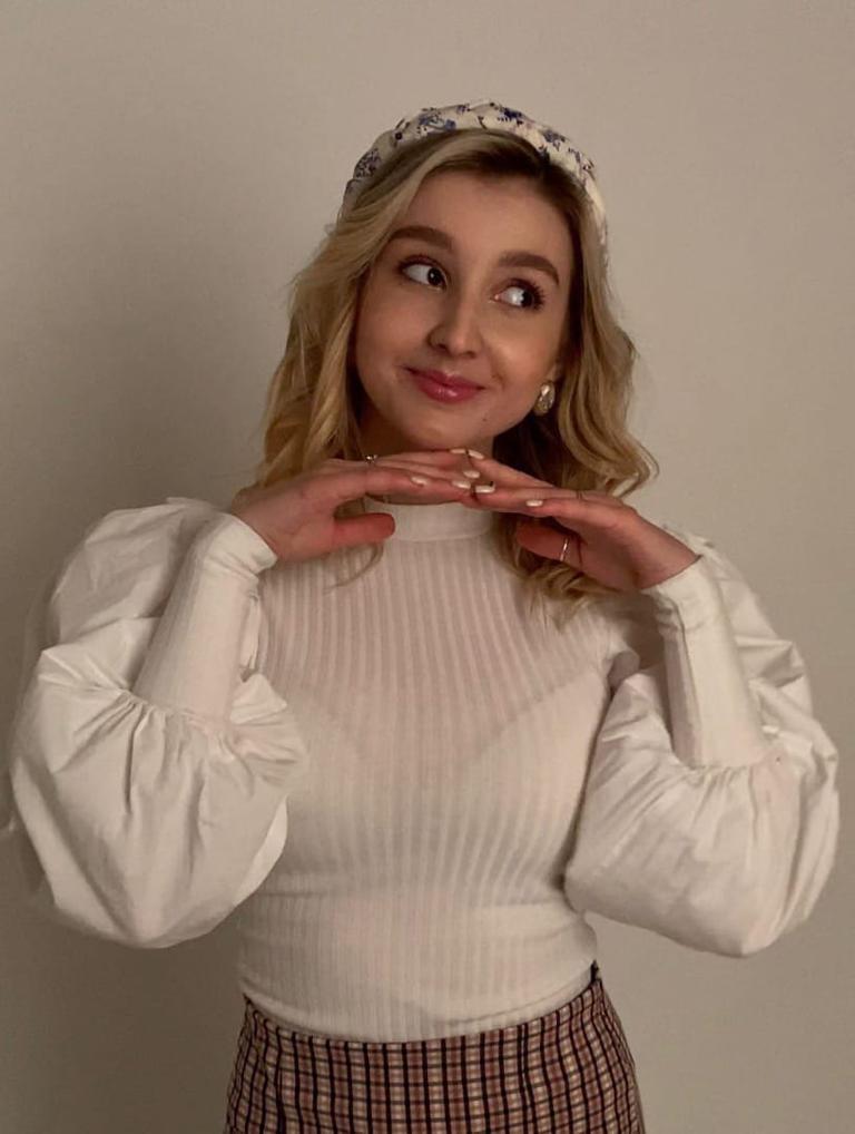 Содержанка Валентина 25 лет желает познакомиться