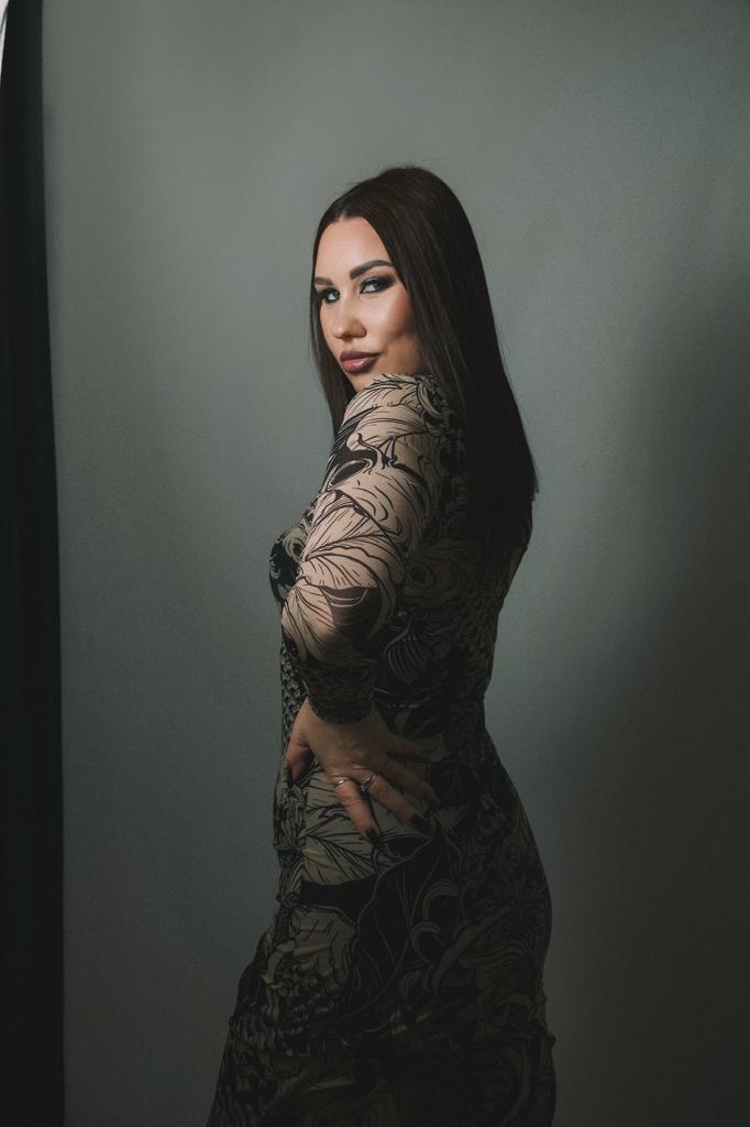 Содержанка L 29 лет желает познакомиться