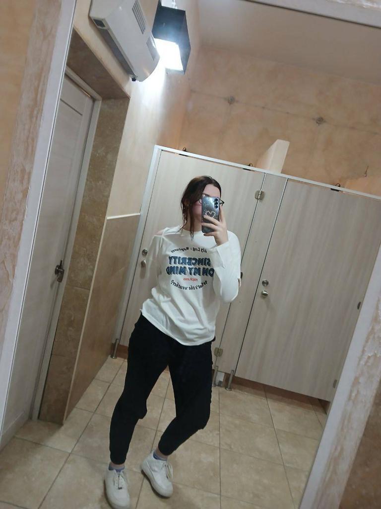 Содержанка Алиса 20 лет желает познакомиться