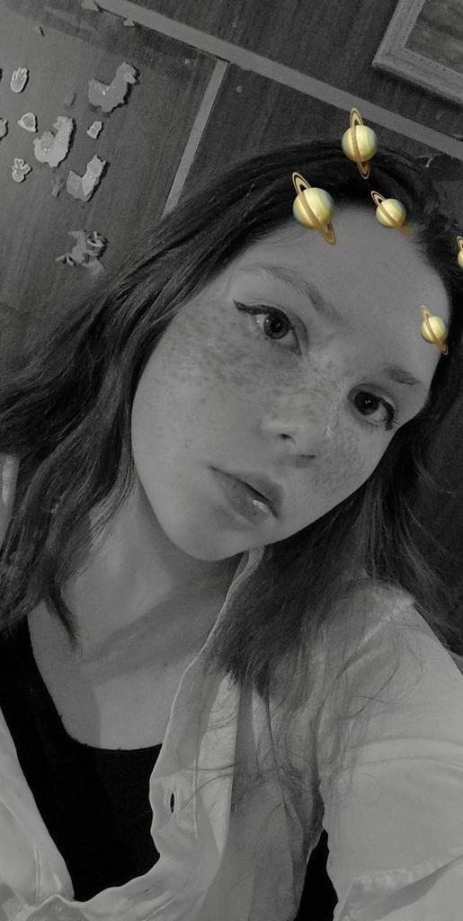 Содержанка Алиса 20 лет желает познакомиться