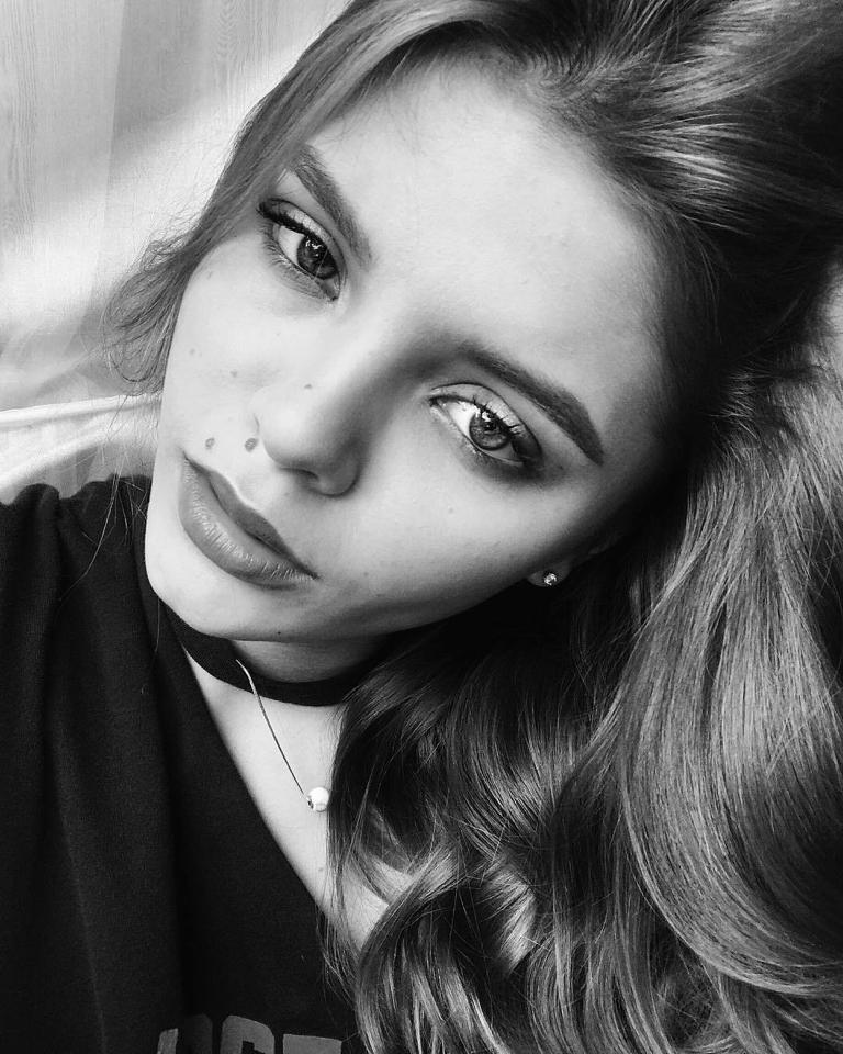 Содержанка Дарья 24 года желает познакомиться