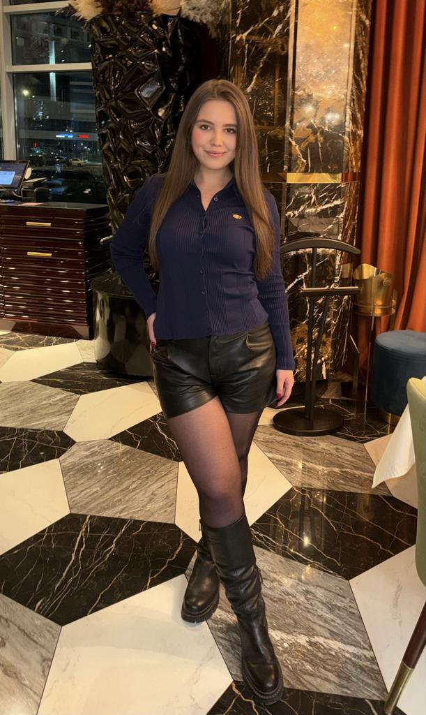 Содержанка Kiara 18 лет желает познакомиться