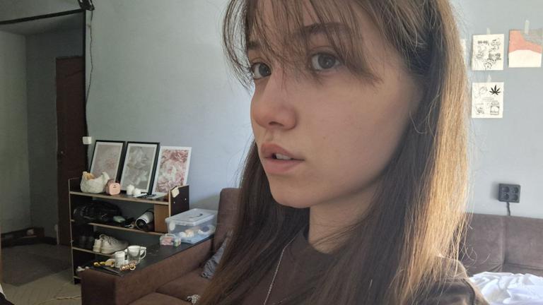 Содержанка Варвара 18 лет желает познакомиться