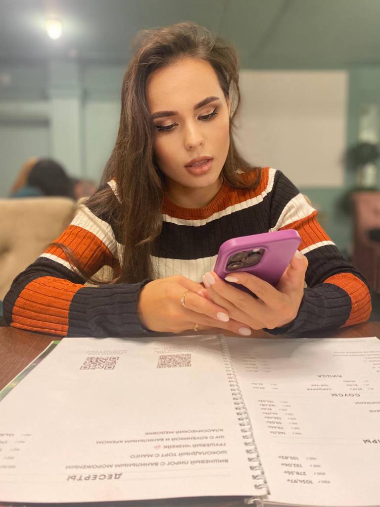 Содержанка Алина 24 года желает познакомиться