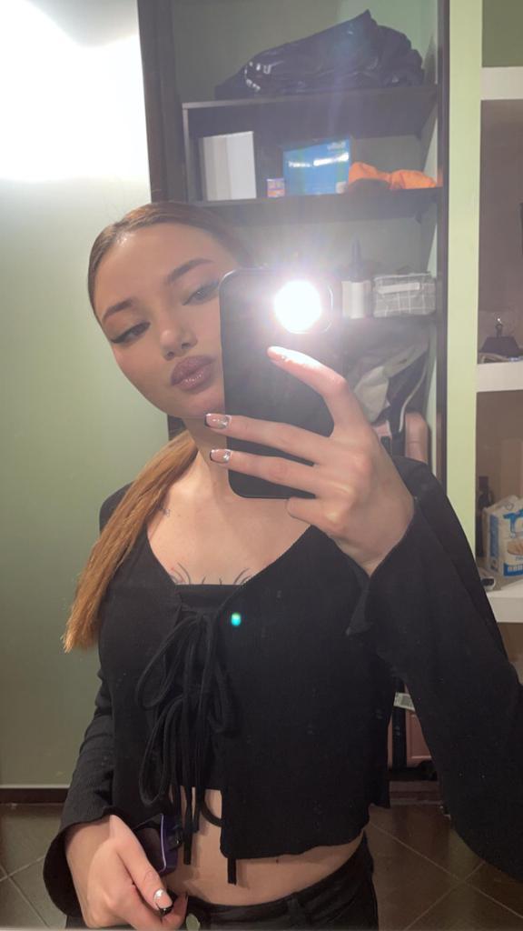 Содержанка Анара 23 года желает познакомиться