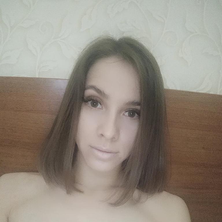 Девушка хочет мужчину Девушка хочет мужчину