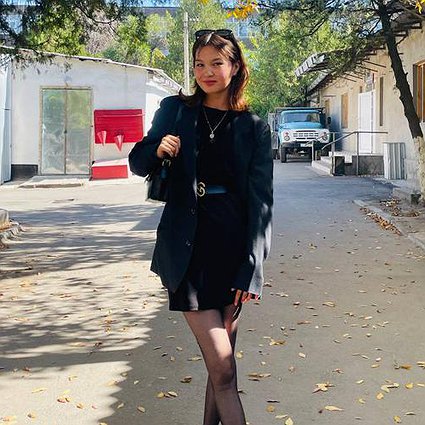 Содержанка Дина  19 лет