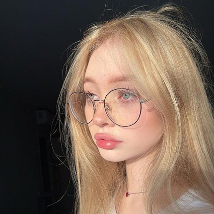 Содержанка Оксаночка 20 лет
